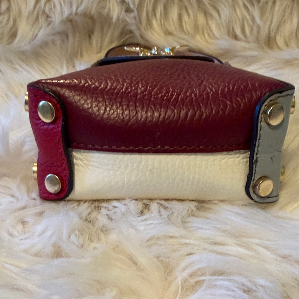 THE BEE BAG by Vera Pelle Leather Color Blocked Mini Bag - Picture 5 of 10
